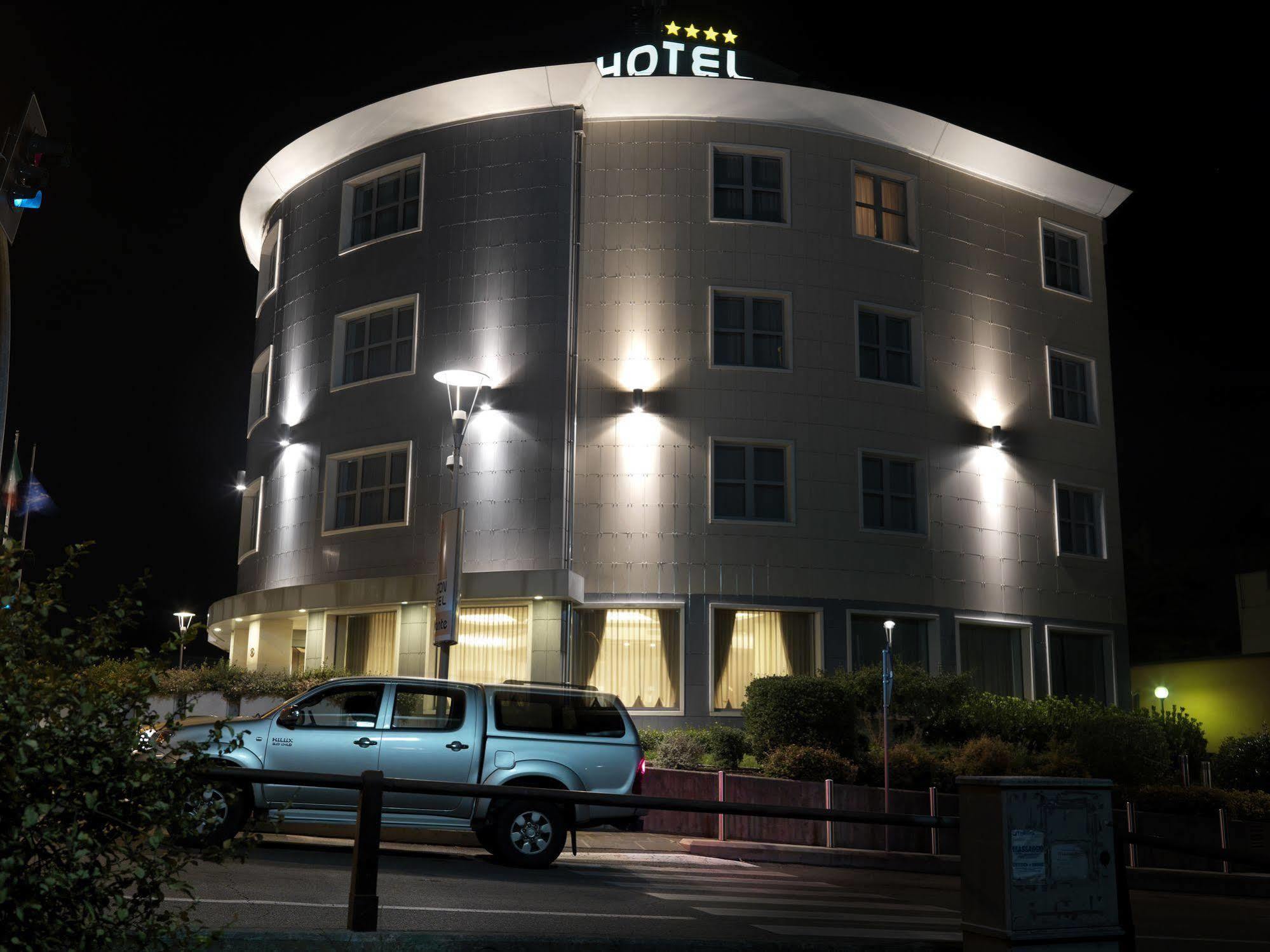 Campodarsego Hotel Ariston מראה חיצוני תמונה